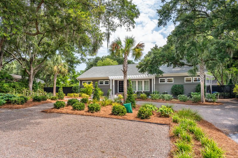 292 Hobcaw Dr, Mount Pleasant, SC 29464