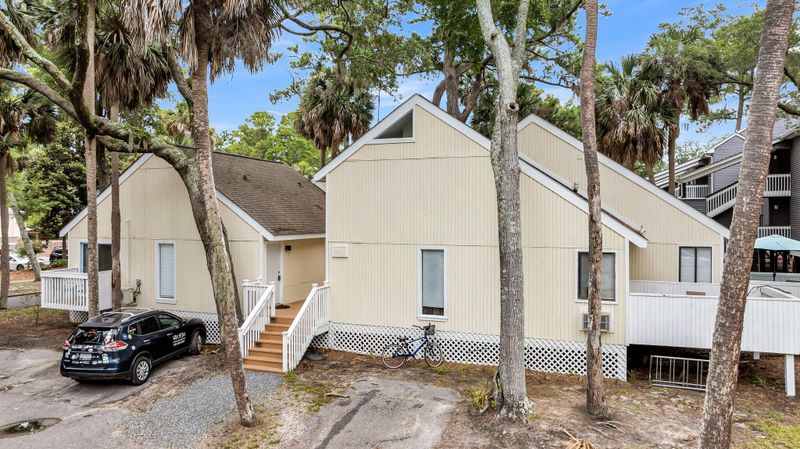 431 Sea Cloud Cir, Edisto Island, SC 29438