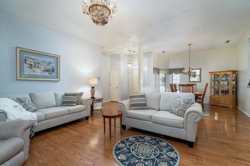 230 Smithfield Ave, Summerville, SC 29485
