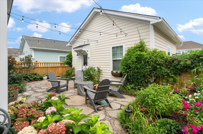 3042 Sweetleaf Ln, Johns Island, SC 29455