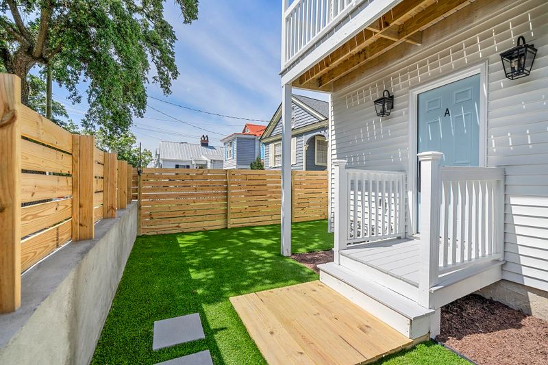 22 Nunan St #A & B, Charleston, SC 29403