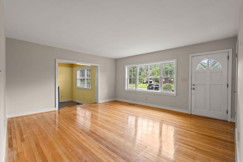 5146 Potomac St, North Charleston, SC 29405