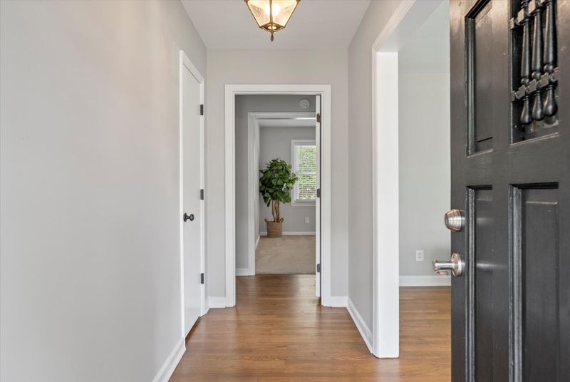 1592 Pickwick St, Charleston, SC 29407