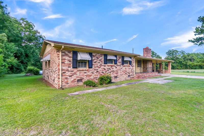 1144 Old Mill Rd, Saint Stephen, SC 29479