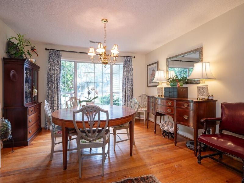 108 Oyster Point Row, Charleston, SC 29412