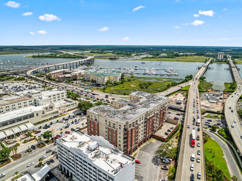 150 Bee St #708, Charleston, SC 29401