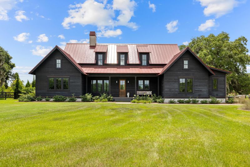 6024 Selkirk Plantation Rd, Wadmalaw Island, SC 29487