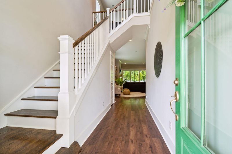 2894 Clearwater Dr, Mount Pleasant, SC 29466