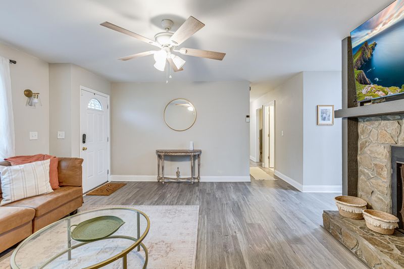 1213 Westward Dr, Goose Creek, SC 29445