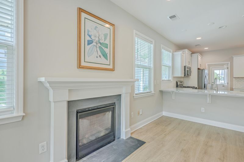 230 Angelica Ave, Summerville, SC 29483