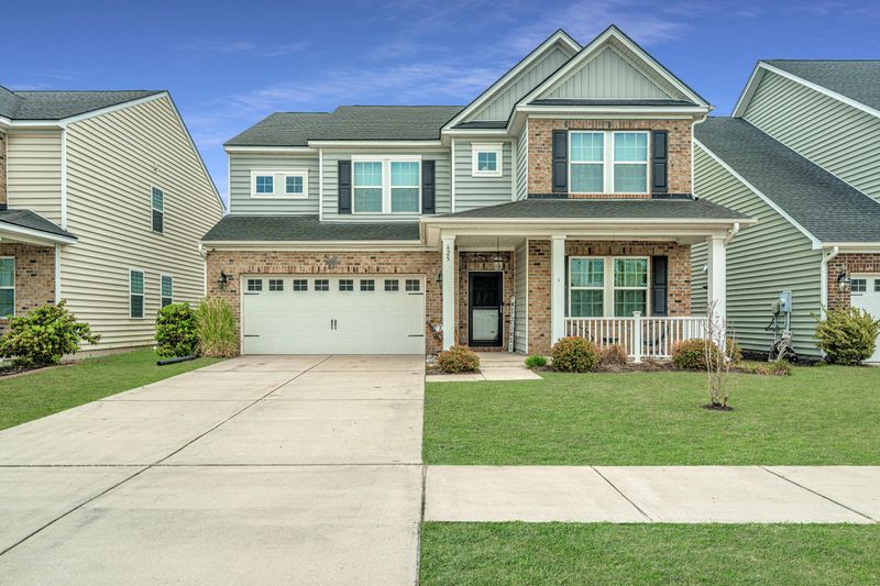 625 Redbud Ln, Summerville, SC 29486