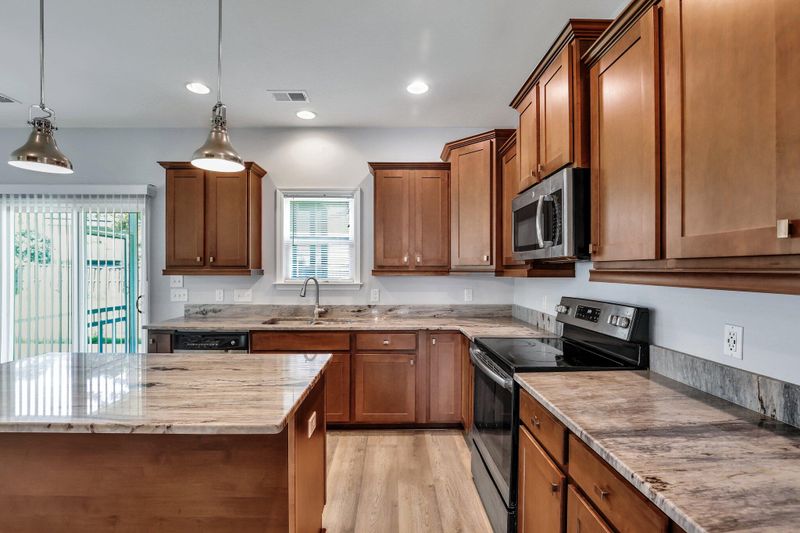 9664 Kestevan Ct, Summerville, SC 29485
