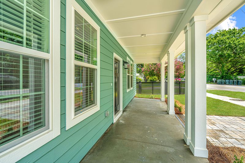 1246 Dickson Ave, Hanahan, SC 29410