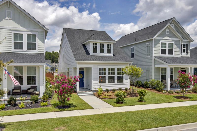 398 Ripple Park Dr, Summerville, SC 29486