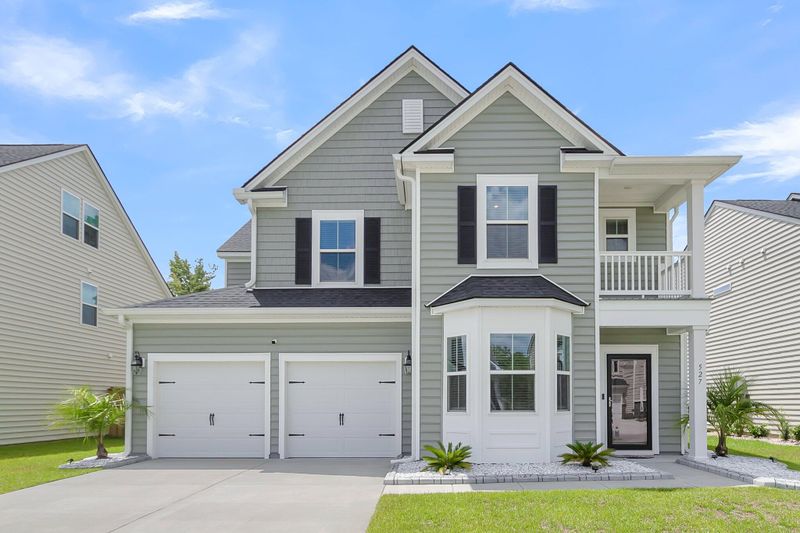 527 Yellow Leaf Ln, Summerville, SC 29486