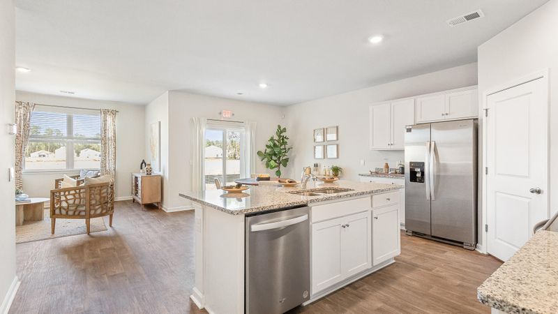 2191 Macallan Blvd, Ravenel, SC 29470