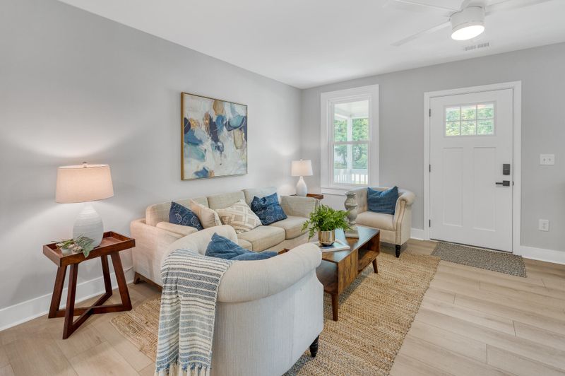 2718 Constitution Ave, North Charleston, SC 29405