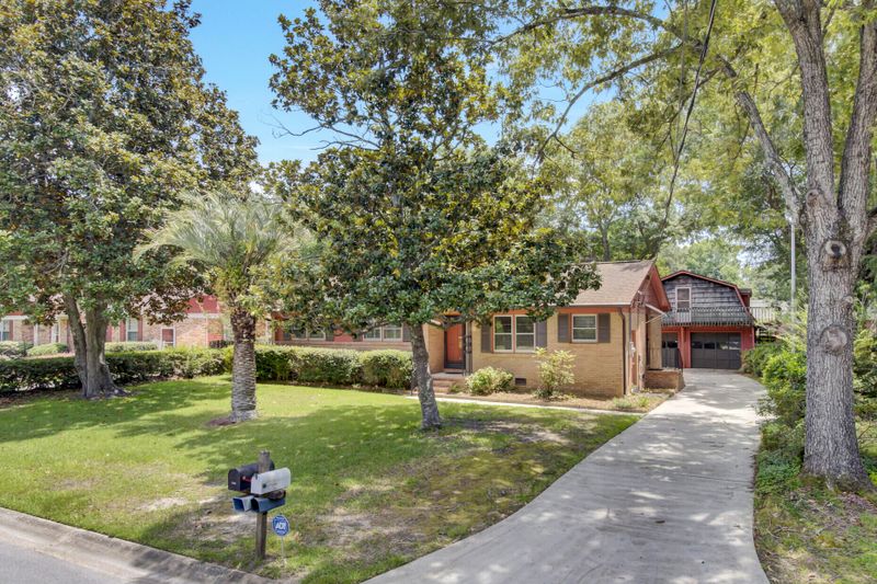 3331 Londonderry Rd, North Charleston, SC 29420