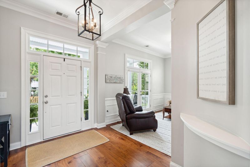 8005 Gibbon St, Charleston, SC 29492