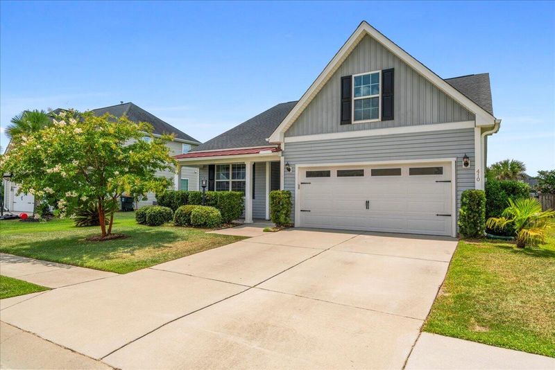 410 Topcrest Ln, Moncks Corner, SC 29461
