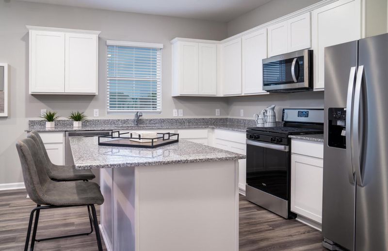 298 Shadybrook Dr, Summerville, SC 29486