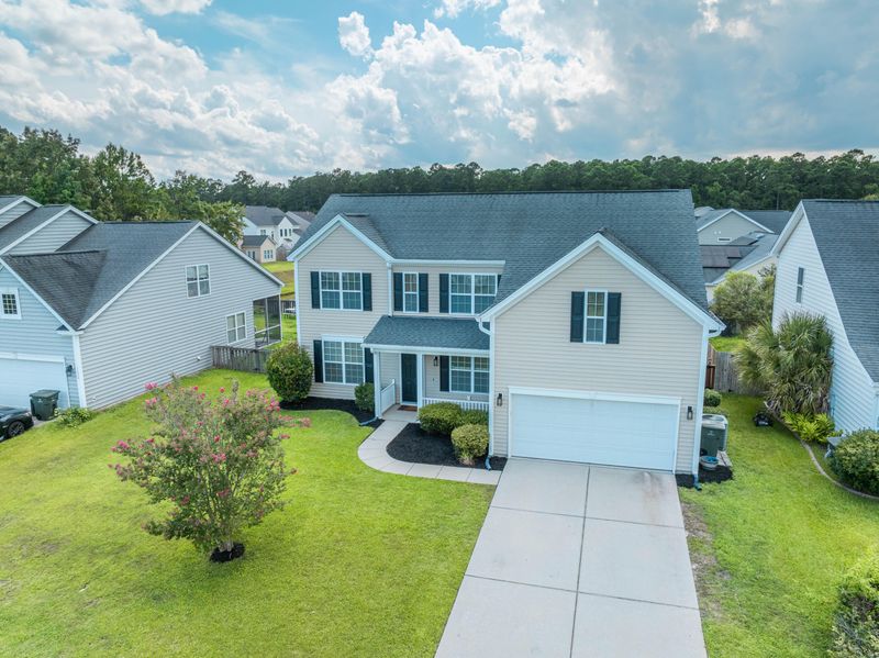 1606 Crossbill Trl, Hanahan, SC 29410