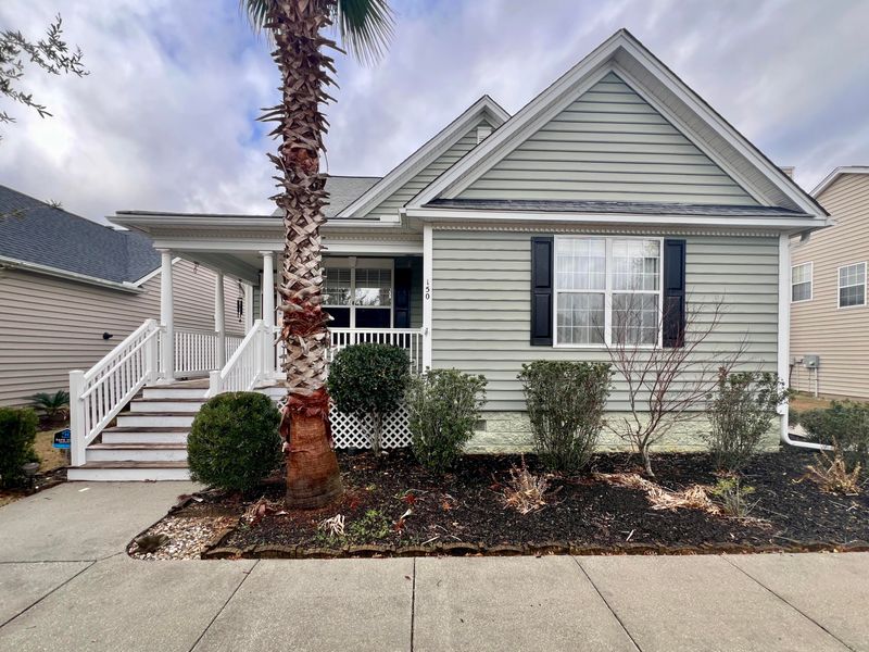 150 Carolinian Dr, Summerville, SC 29485