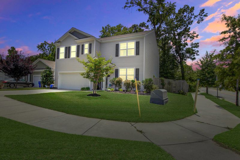 2611 Alamanda Dr, Johns Island, SC 29455