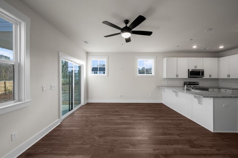 339 Bremerton Dr, Goose Creek, SC 29445