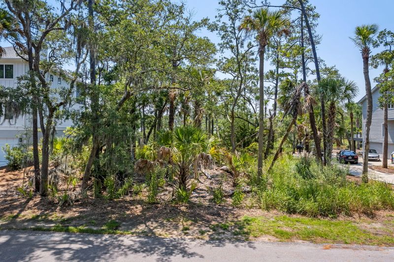 2935 Deer Point Dr, Seabrook Island, SC 29455