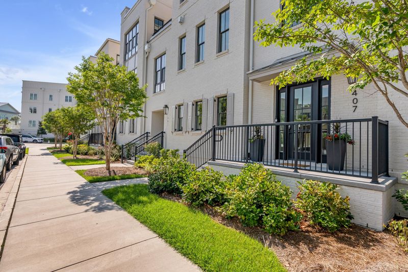 407 Spartina Ln, Daniel Island, SC 29492