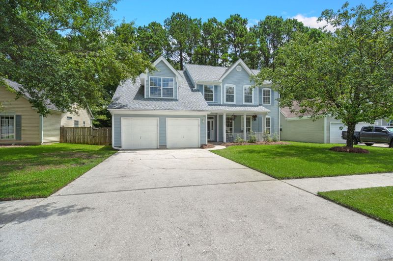 105 Isherwood Dr, Goose Creek, SC 29445