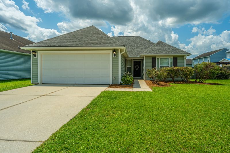 503 Mapleton Ln, Goose Creek, SC 29445