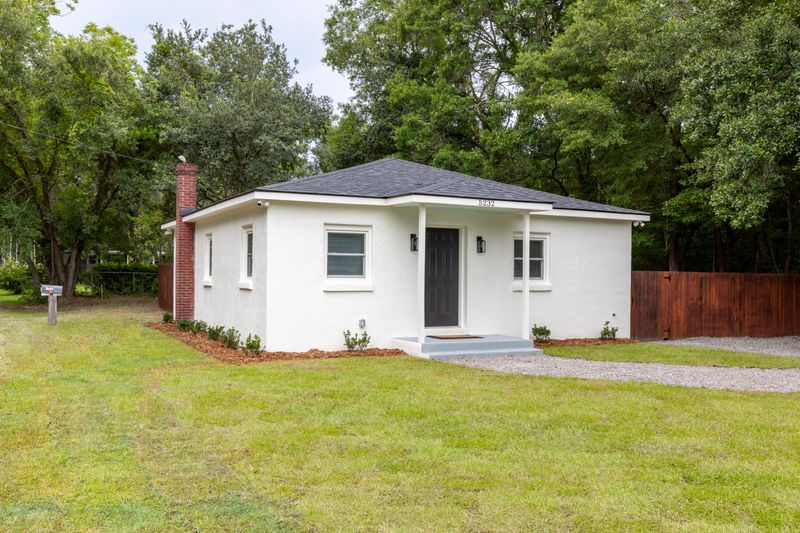 5232 Cherryhill Rd, Hollywood, SC 29449