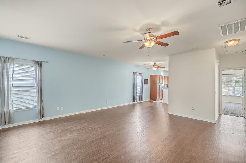 137 Brittondale Rd, Summerville, SC 29485