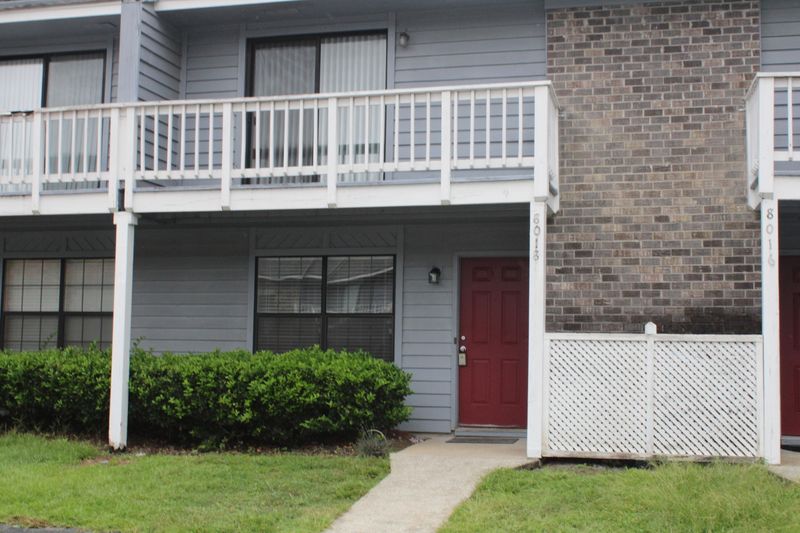 8018 Thelen St, North Charleston, SC 29406