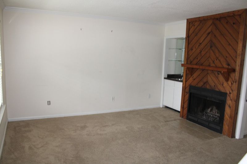 8018 Thelen St, North Charleston, SC 29406