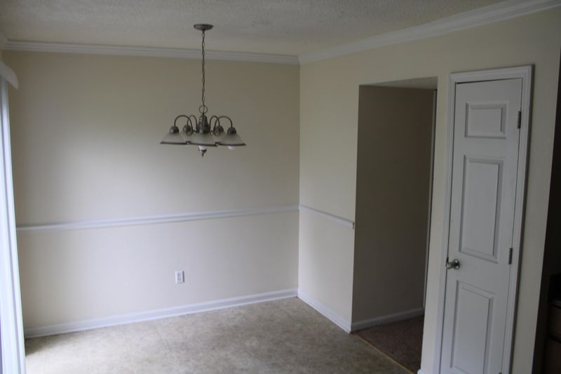 8018 Thelen St, North Charleston, SC 29406