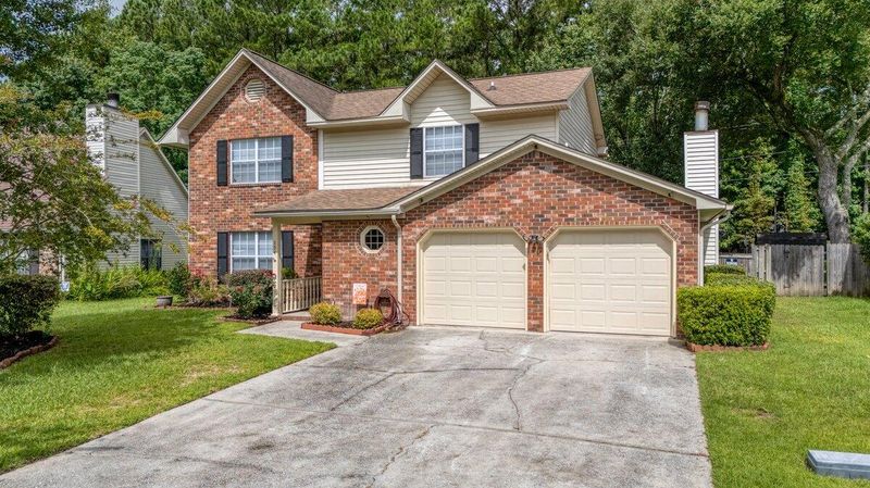 154 Knightsbridge Dr, North Charleston, SC 29418