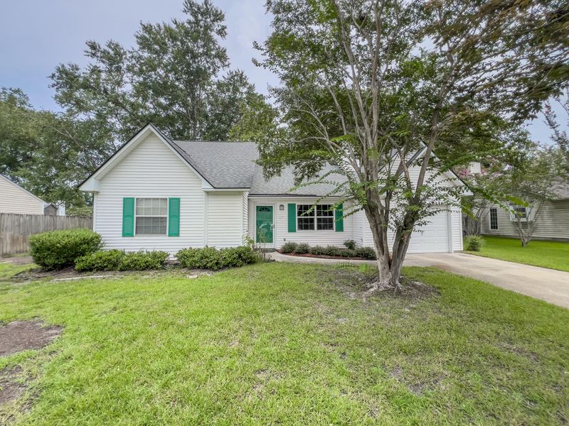 117 William St, Summerville, SC 29486