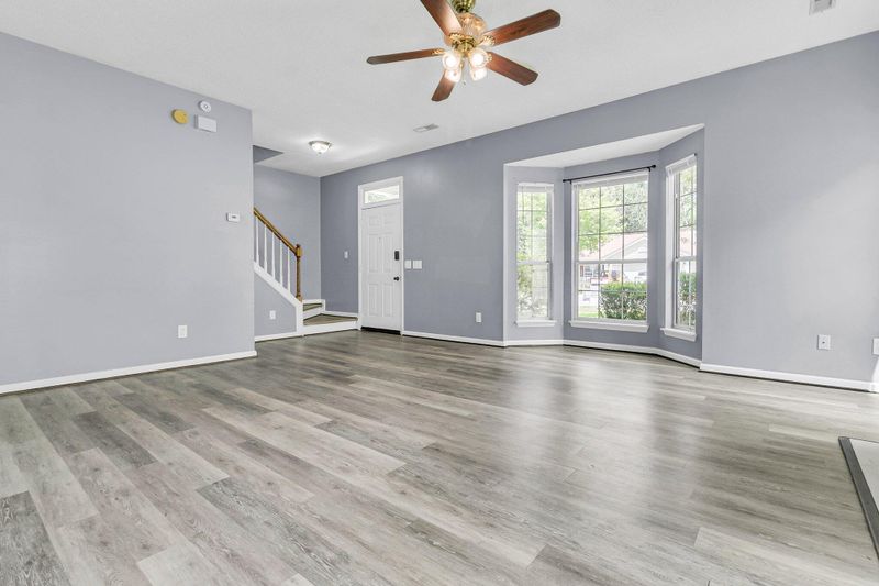 120 W Hartwick Ln, Goose Creek, SC 29445