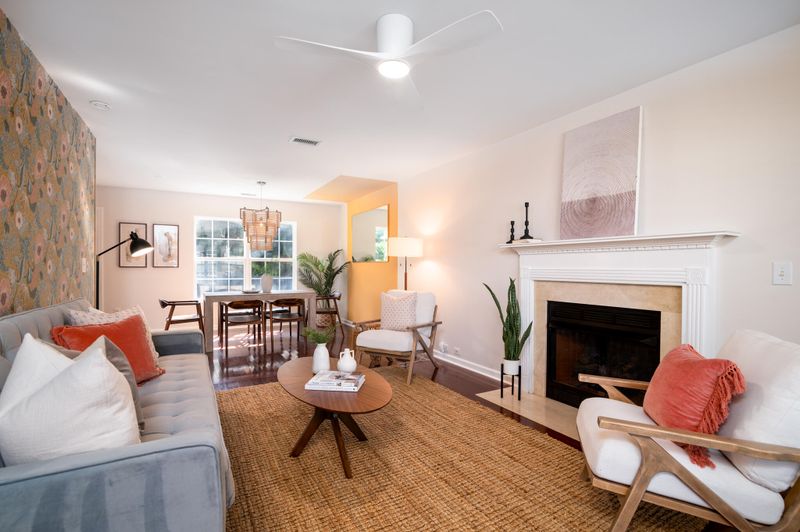 1071 Clearspring Dr, Charleston, SC 29412