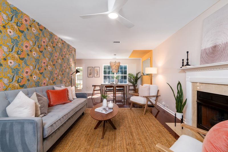 1071 Clearspring Dr, Charleston, SC 29412