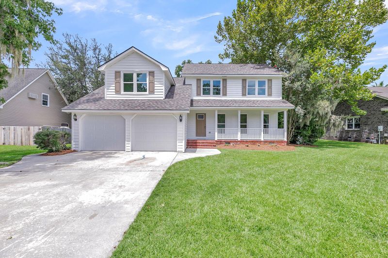 98 Shadowmoss Pw, Charleston, SC 29414