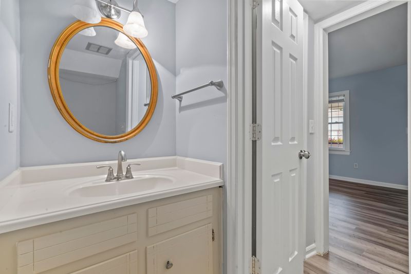107 Bassett Ct, Goose Creek, SC 29445