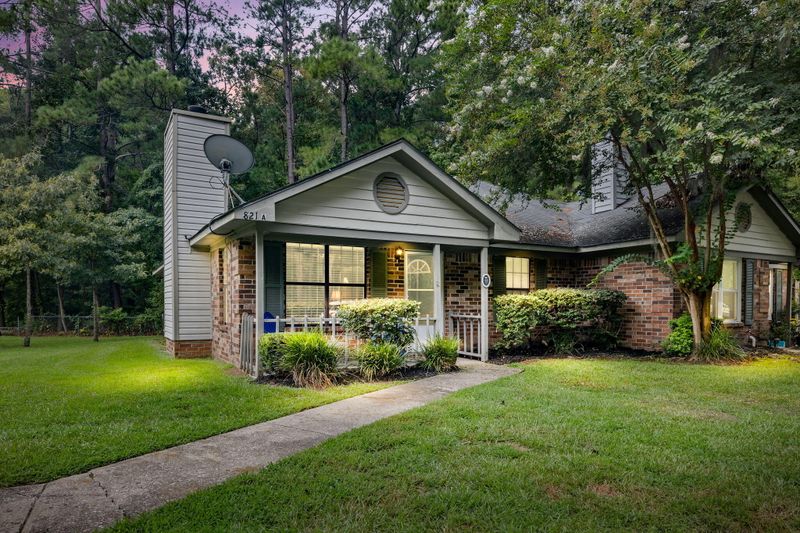 821 Temple Rd #A, Ladson, SC 29456