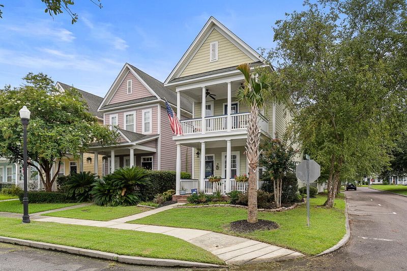 118 Hyacinth St, Summerville, SC 29483