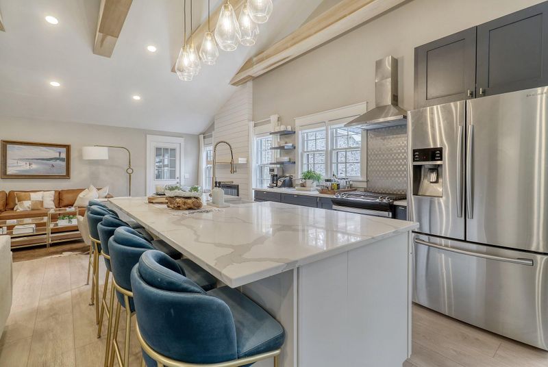 1228 Wappetaw Pl, Mount Pleasant, SC 29464