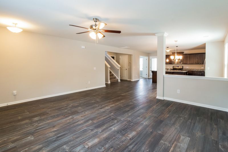 342 Garbar Ln, Moncks Corner, SC 29461