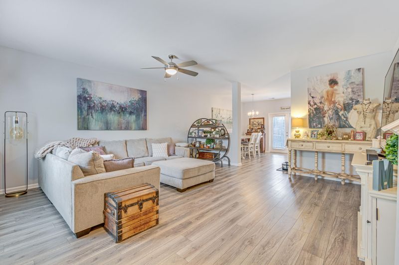 403 Viceroy Ln, Goose Creek, SC 29445